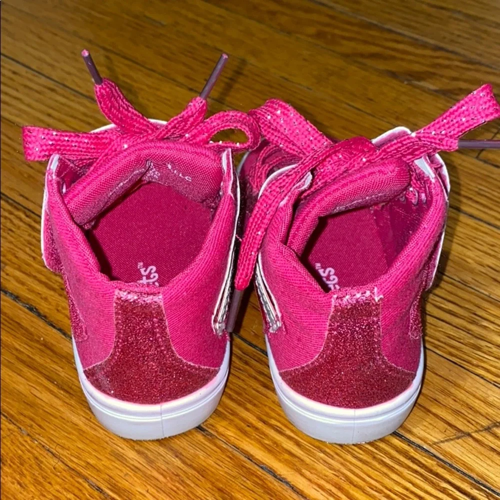 Hot pink Canvas Sneakers for Toddler Size 5